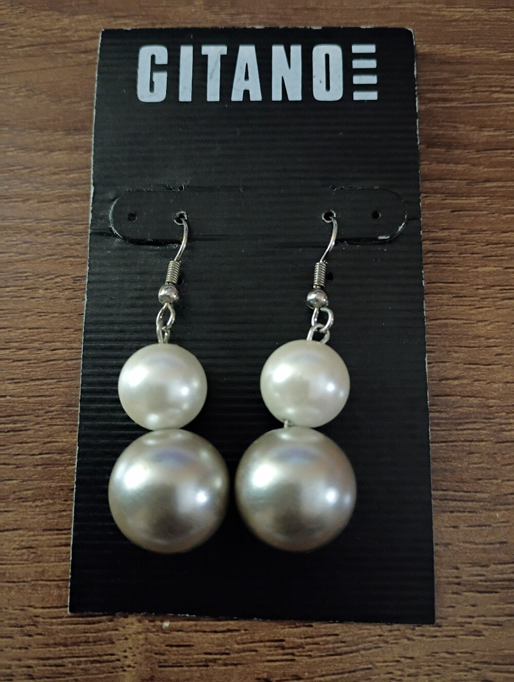 Earrings - Picture 3 of 4